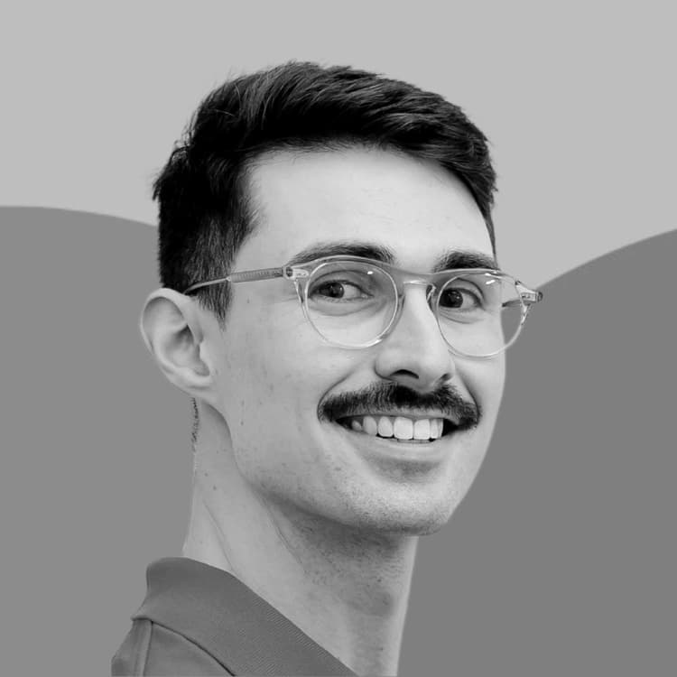Lennox Saint, law-trained AI workflow advisor